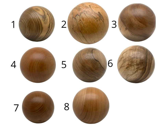 Holzdeko-Kugeln, verschiedene Größen und Hölzer