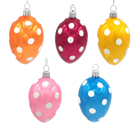 Osterreier aus Glas mit Punkten | Ostern wird bunt